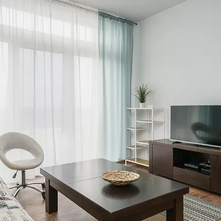 Rentplanet - Zarembowicza Ii Apartamento