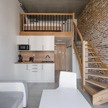 Rentplanet - Zarembowicza Ii Apartment