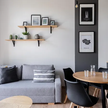 Rentplanet - Zarembowicza Ii Apartment Wroclaw