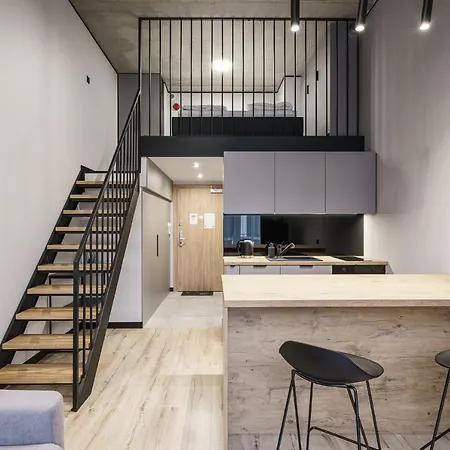 Rentplanet - Zarembowicza Ii * فروتسواف