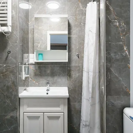 Rentplanet - Zarembowicza Ii *