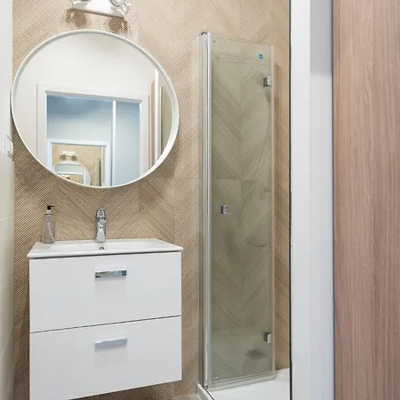 Rentplanet - Zarembowicza Ii Apartamento Breslavia
